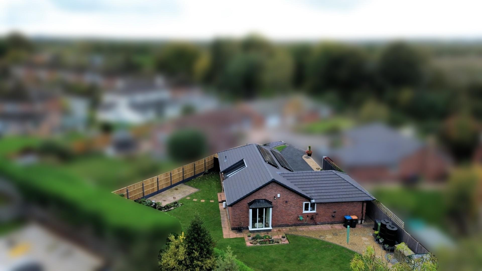 Christleton Chester White Lane, Christleton, Chester - 3-bedroom bungalow - detached…